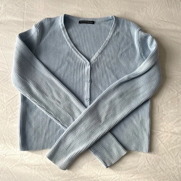 Light Blue Ribbed Cardigan - Picture 2 of 4